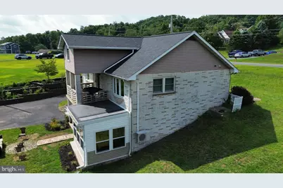 2077 Wynonah Drive, Auburn, PA 17922 - Photo 6