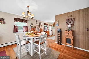 613 S Snyder St, Pottsville, PA 17901 - Photo 10