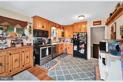 613 S Snyder Street, Pottsville, PA 17901 - Photo 12