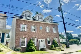 41 S Center St, Frackville, PA 17931 - Photo 4