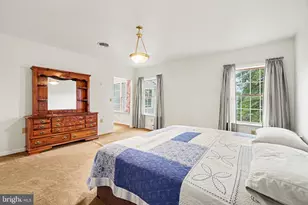 41 S Center St, Frackville, PA 17931 - Photo 18