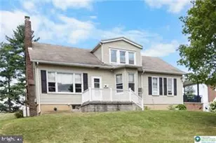 1740 E Elk Ave, Pottsville, PA 17901 - Photo 1