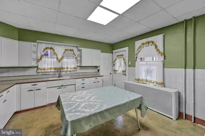 221 N Mill, Saint Clair, PA 17970 - Photo 16