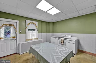 221 N Mill, Saint Clair, PA 17970 - Photo 22