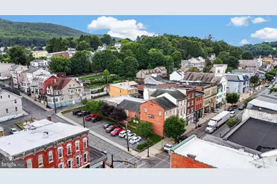 104-106 W Broad Street, Tamaqua, PA 18252 - Photo 1