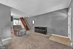 1706 W Norwegian St, Pottsville, PA 17901 - Photo 6