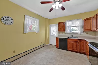 1706 W Norwegian Street, Pottsville, PA 17901 - Photo 12