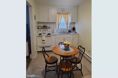 434 E Norwegian Street, Pottsville, PA 17901 - Photo 2