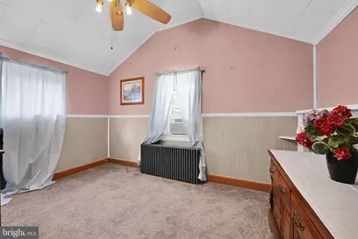 7 W Wood Street W, Pine Grove, PA 17963 - Photo 14