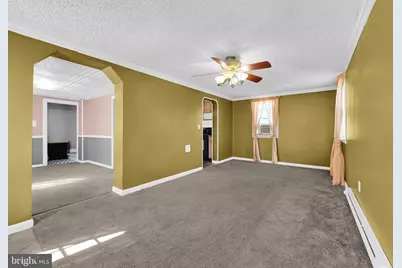 7 W Wood Street W, Pine Grove, PA 17963 - Photo 8