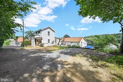7 W Wood Street W, Pine Grove, PA 17963 - Photo 32