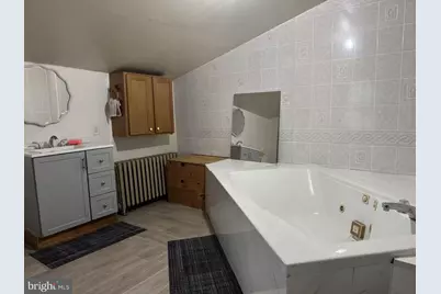 573 Peacock Street, Pottsville, PA 17901 - Photo 12