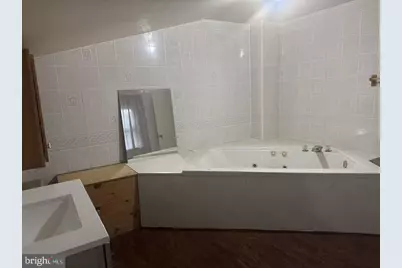 573 Peacock Street, Pottsville, PA 17901 - Photo 8