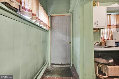 407 W Market Street, Pottsville, PA 17901 - Photo 14