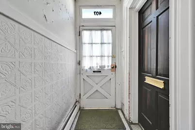 407 W Market Street, Pottsville, PA 17901 - Photo 4