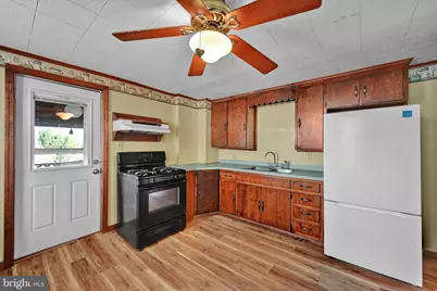 1952 Mahantongo Street, Pottsville, PA 17901 - Photo 10