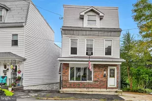 1952 Mahantongo St, Pottsville, PA 17901 - Photo 1