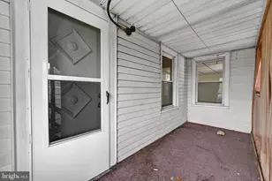 1952 Mahantongo St, Pottsville, PA 17901 - Photo 30