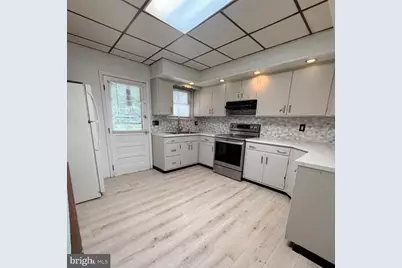 26 S Jackson Street, Pottsville, PA 17901 - Photo 4