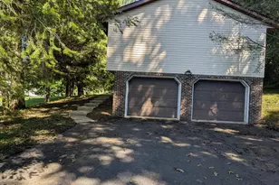 78 Sweet Arrow Lake Rd, Pine Grove, PA 17963 - Photo 4