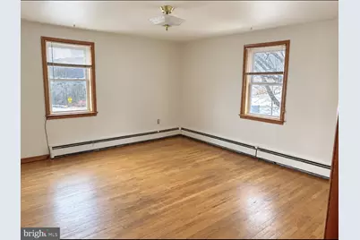 762 Claremont Avenue #2-A, Tamaqua, PA 18252 - Photo 4