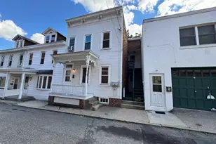 131 Cherry St, Port Carbon, PA 17965 - Photo 10