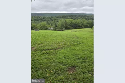 825 Pine Valley Road, New Ringgold, PA 17960 - Photo 2