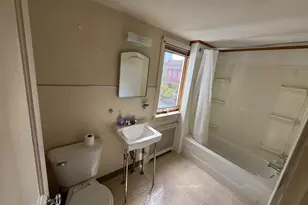 131 Cherry St, Port Carbon, PA 17965 - Photo 6