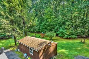 2097 Running Deer Dr, Auburn, PA 17922 - Photo 32