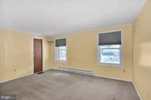 2097 Running Deer Dr, Auburn, PA 17922 - Photo 38