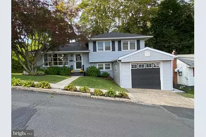 412 Pulaski Drive, Pottsville, PA 17901 - Photo 1
