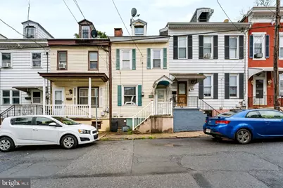 807 W Norwegian Street, Pottsville, PA 17901 - Photo 1