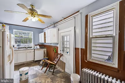807 W Norwegian Street, Pottsville, PA 17901 - Photo 6