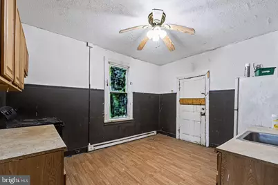408 Front Street, Pottsville, PA 17901 - Photo 6