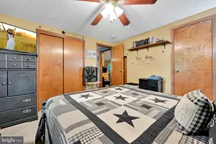 203 Baltimore St, Tremont, PA 17981 - Photo 18