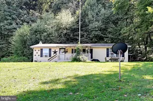 203 Baltimore St, Tremont, PA 17981 - Photo 8