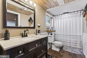 556 E Norwegian, Pottsville, PA 17901 - Photo 50
