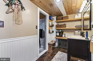 556 E Norwegian, Pottsville, PA 17901 - Photo 52
