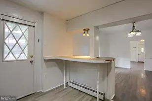 130 E Bacon St, Pottsville, PA 17901 - Photo 10