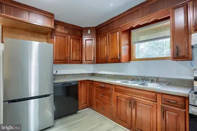 130 E Bacon Street, Pottsville, PA 17901 - Photo 28
