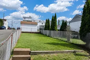 501 Lytle St, Minersville, PA 17954 - Photo 12