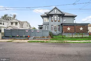 44 N 2nd St, Frackville, PA 17931 - Photo 4