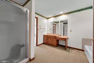 1408 W Maple St, Valley View, PA 17983 - Photo 34