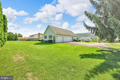 1408 W Maple Street, Valley View, PA 17983 - Photo 14