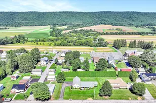 1408 W Maple St, Valley View, PA 17983 - Photo 4
