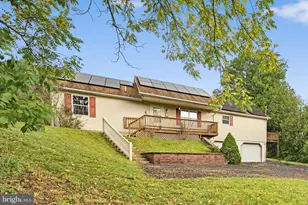 14 Oak Grove Rd, Pine Grove, PA 17963 - Photo 4