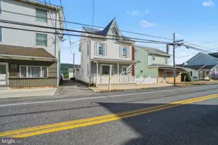 1022 W Main St, Valley View, PA 17983 - Photo 2