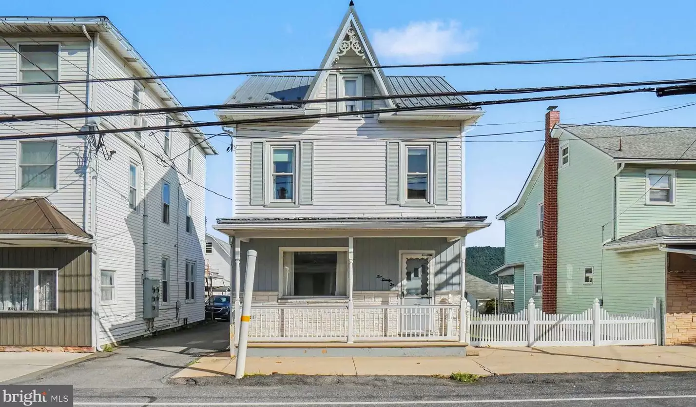 1022 W Main St, Valley View, PA 17983 - MLS PASK2029552 - Coldwell