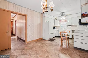 1022 W Main St, Valley View, PA 17983 - Photo 6