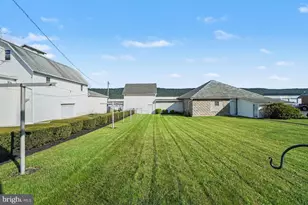 1022 W Main St, Valley View, PA 17983 - Photo 24